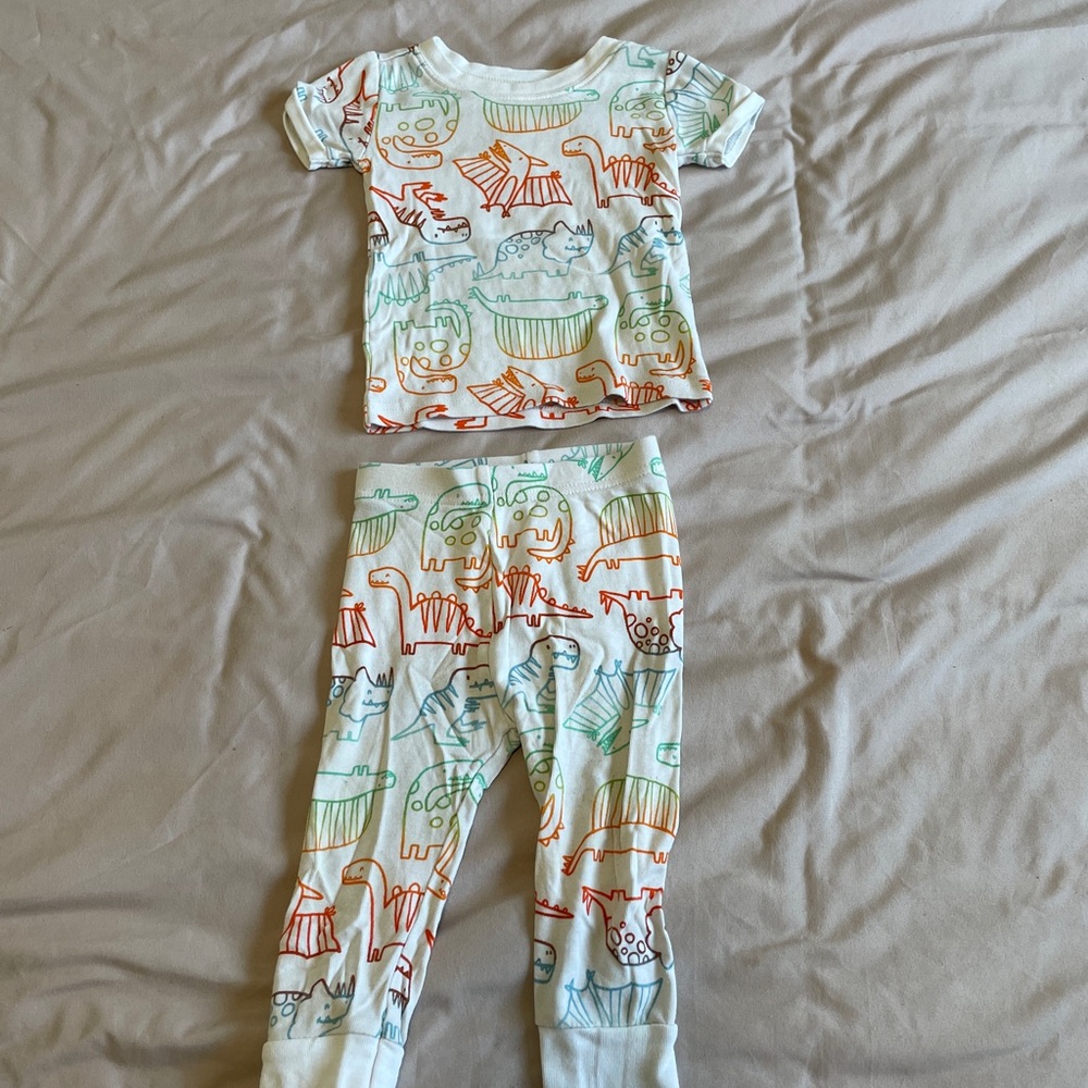 Lot of 2 Piece Pyjama Sets - Picture 6 of 8